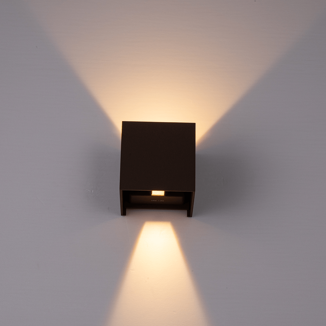 NEONA Xena LED-Wandleuchte – Warmweiß – Nach oben/unten verstellbar