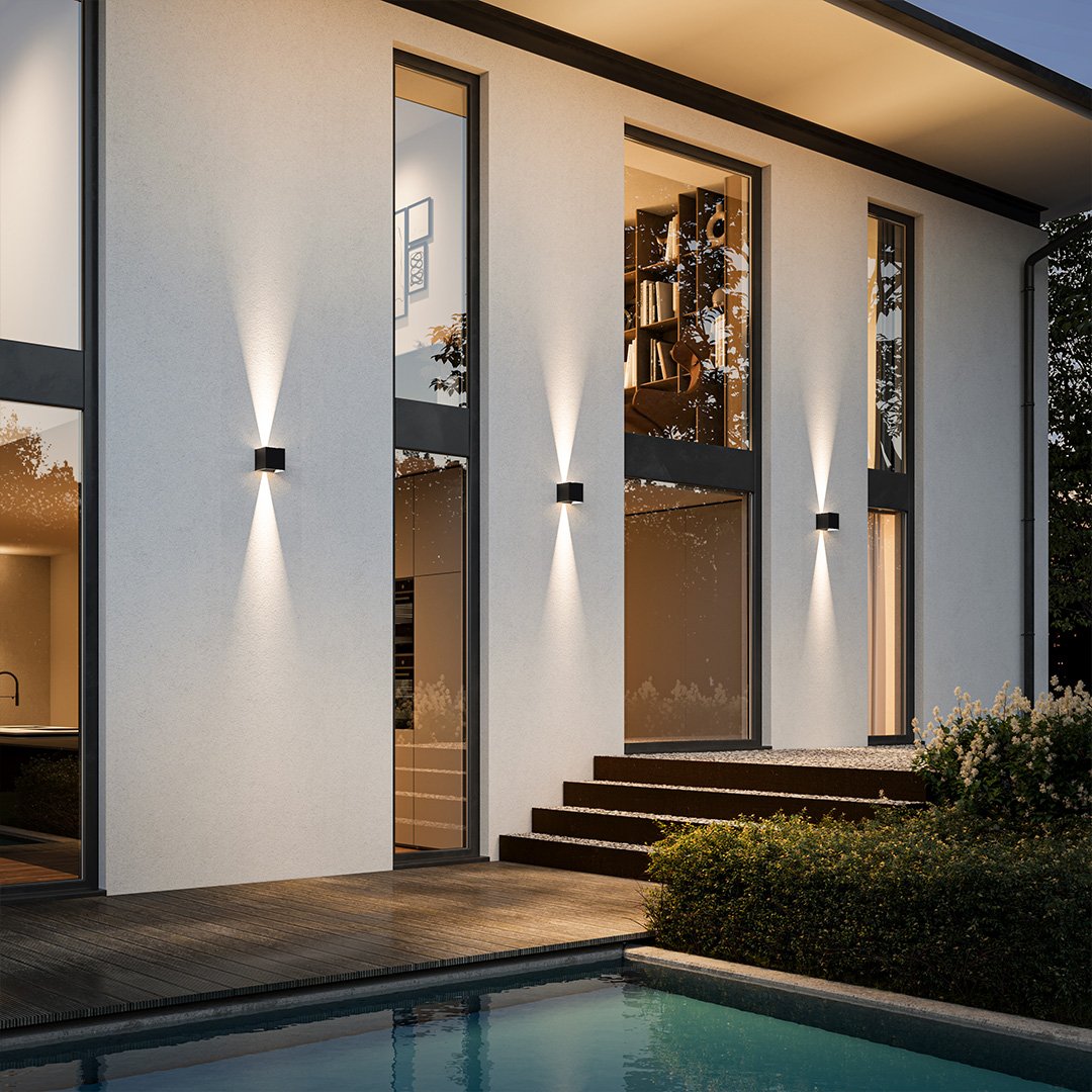 NEONA Xena LED-Wandleuchte – Warmweiß – Nach oben/unten verstellbar